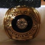 QUILICI WORLD SERIES RING 4 top view 1965 Frank Quilici AL Championship ring - top view close up