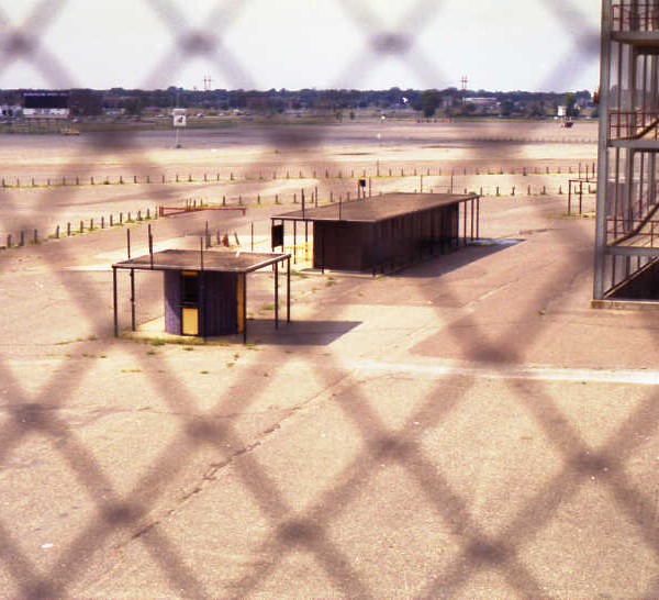 Ticket booths & walk-ways to upper decks on the right